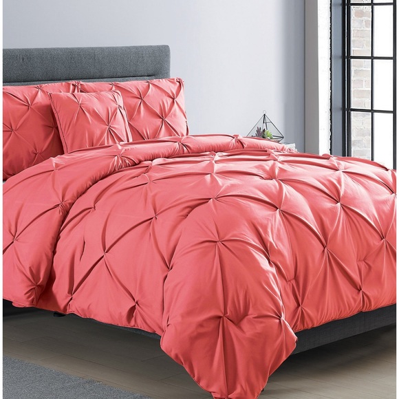 VCNY Home Carmen 3-Pc. Ruched Queen Duvet Cover Set Coral - Picture 1 of 7